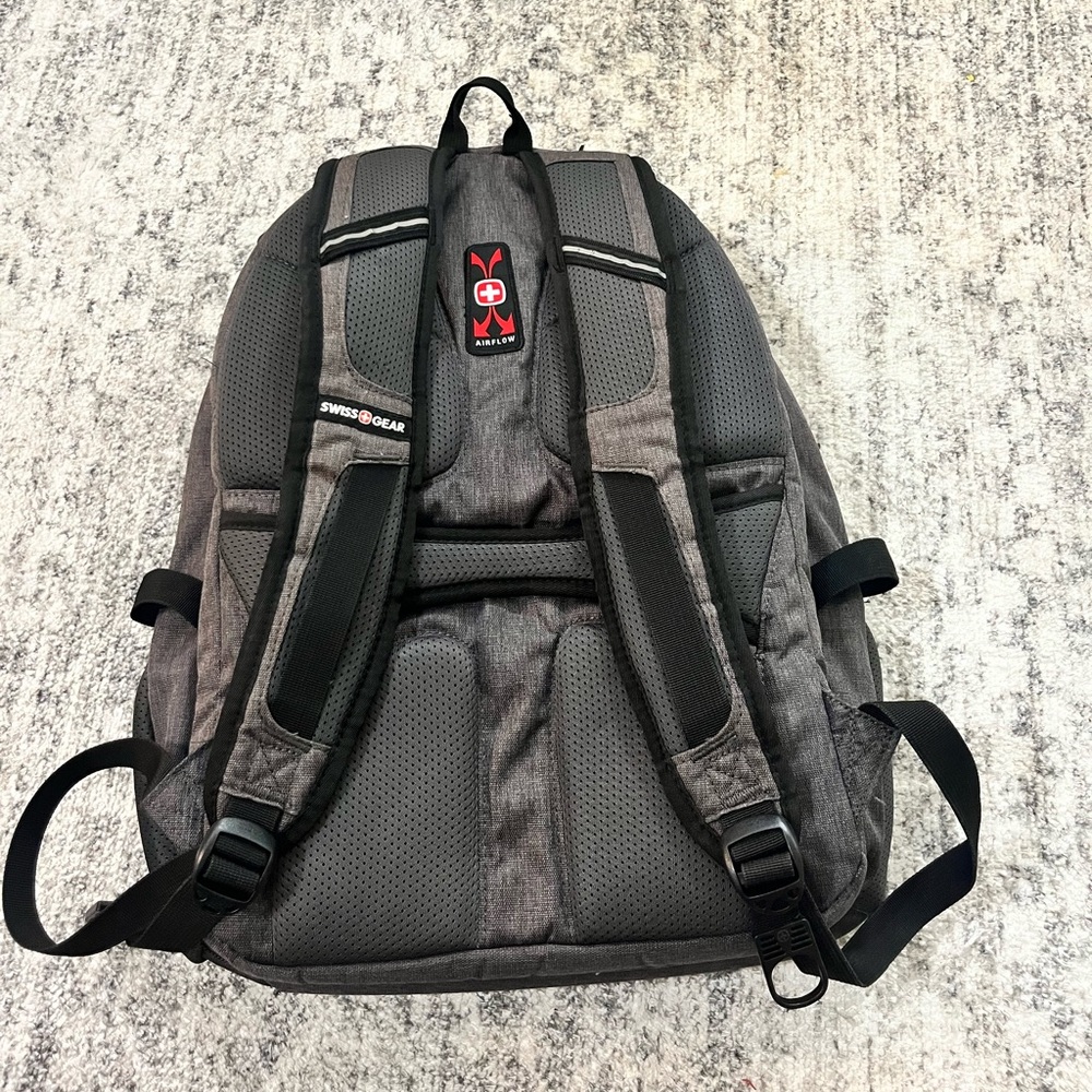 Swiss Gear Backpack - image 2